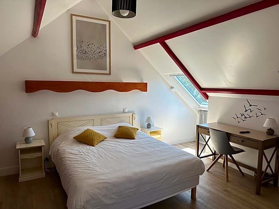 Logis Hôtel La Demeure du Perron