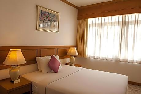 Standard - Double Bed