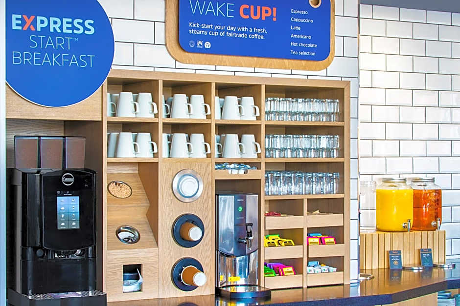 Holiday Inn Express - Cambridge West - Cambourne By IHG