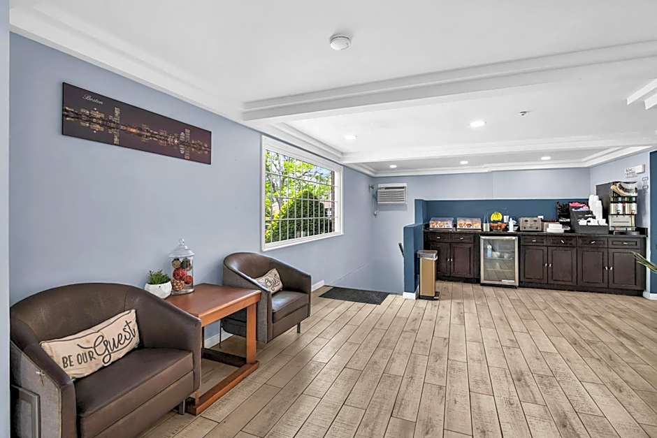 The Northshore Hotel