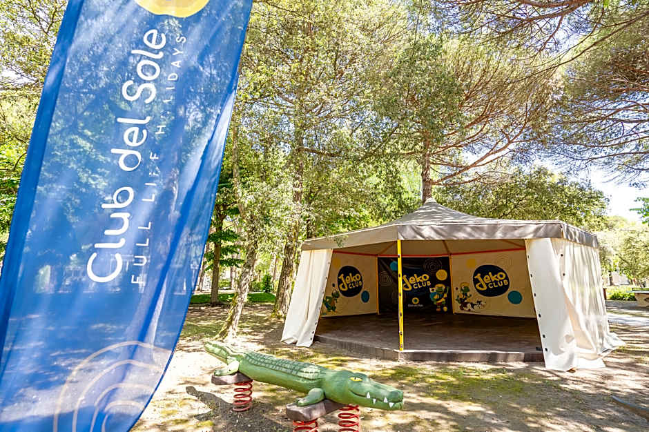 Club del Sole Viareggio Family Collection