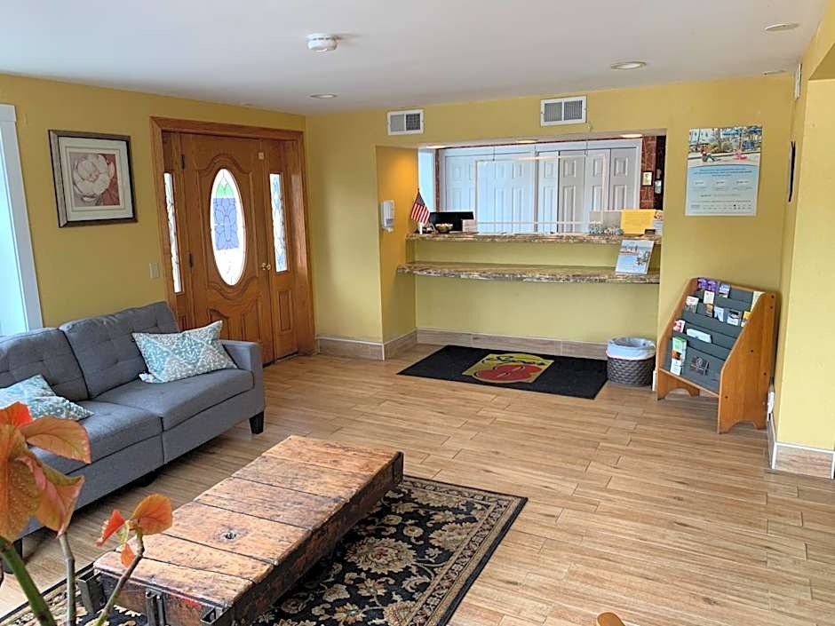 Super 8 by Wyndham Sturbridge