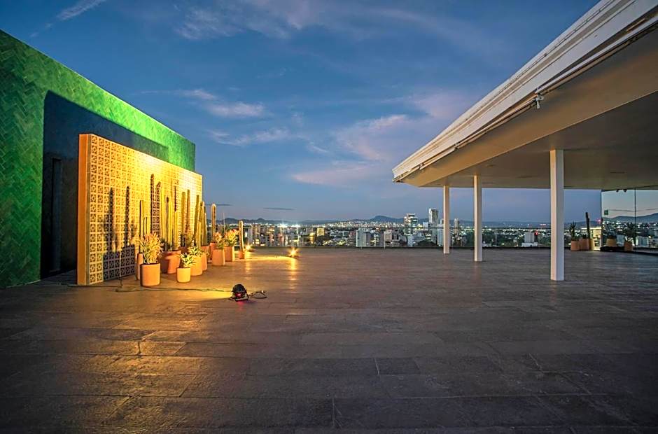 Voco Guadalajara Neruda By IHG