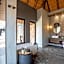 Tuningi Safari Lodge