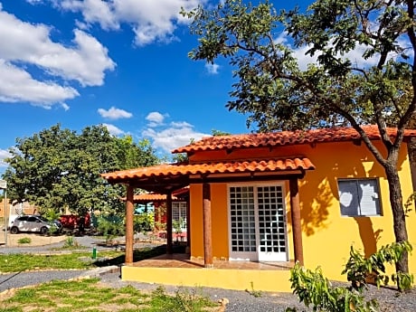 Pousada e Chales Mambaí Inn
