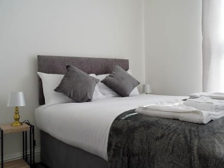 One Caprera Guest House