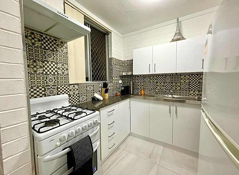 Central Subiaco Oasis 1 Bedroom Unit