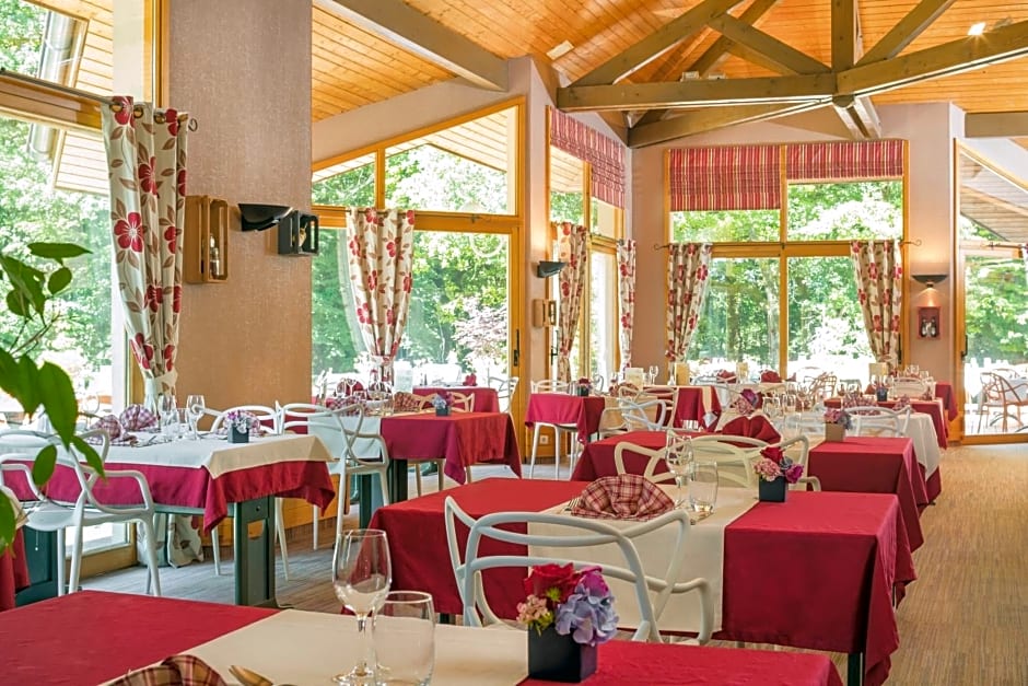 Le Bois Dormant-Hôtel Restaurant & Spa Logis Hôtel