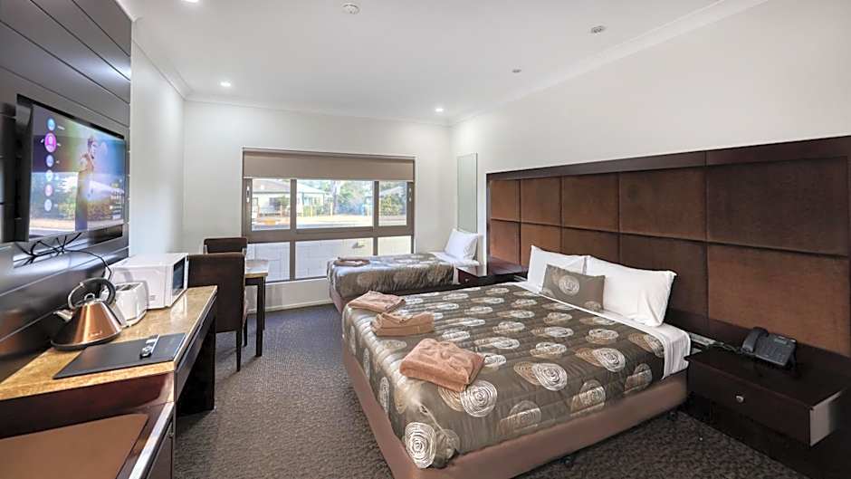 Western Downs Motor Inn