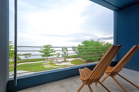 Super Deluxe Sea View