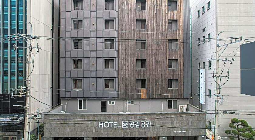 B. Cent Hotel Busan Station