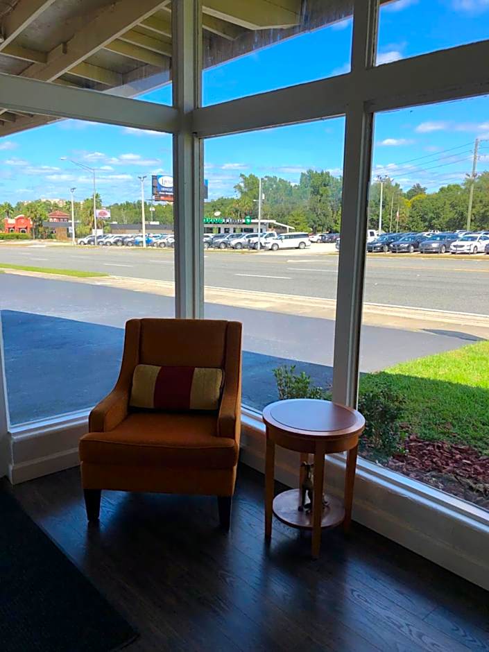 Ocala Cove Motel