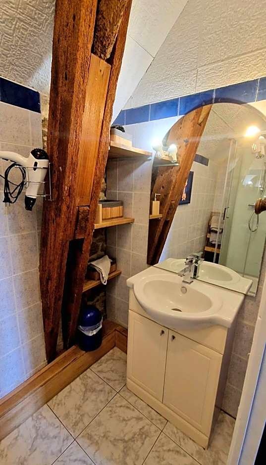 Chambres d'Hôtes du Manoir du Haut Salmon