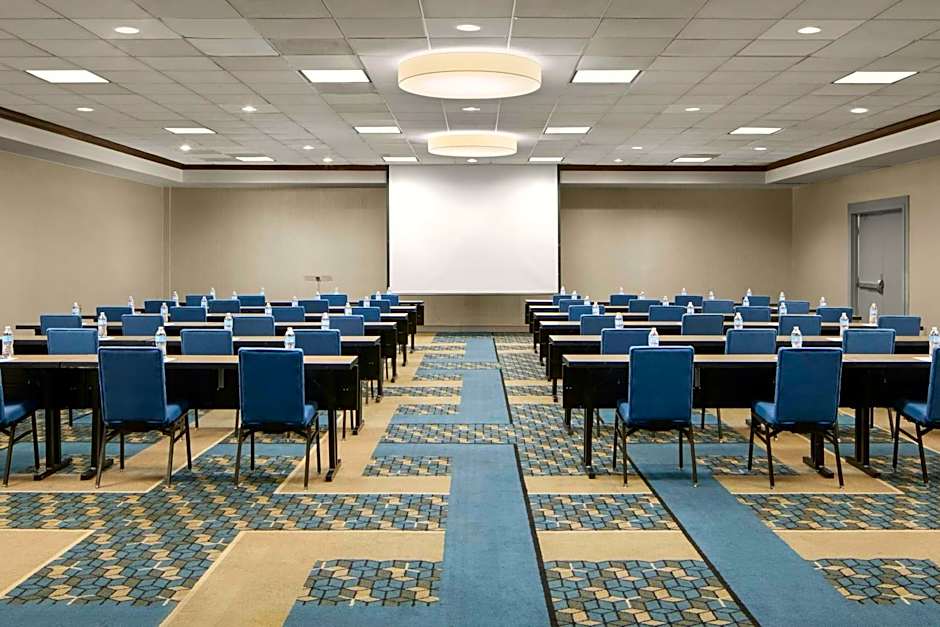 Four Points By Sheraton Richmond Airport