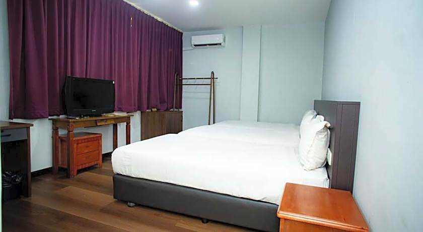 Prince Hotel
