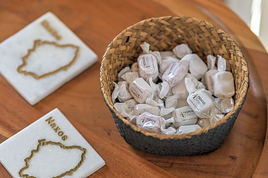 Naxos Finest