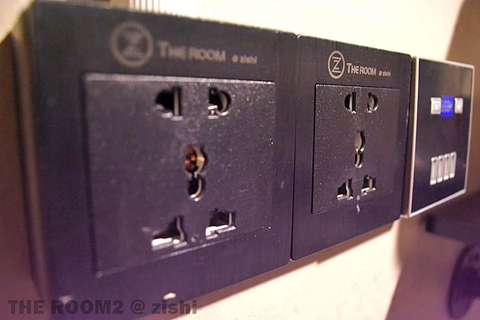 THE ROOM2 @ Zishi