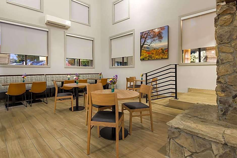 Graystone Lodge, Ascend Hotel Collection