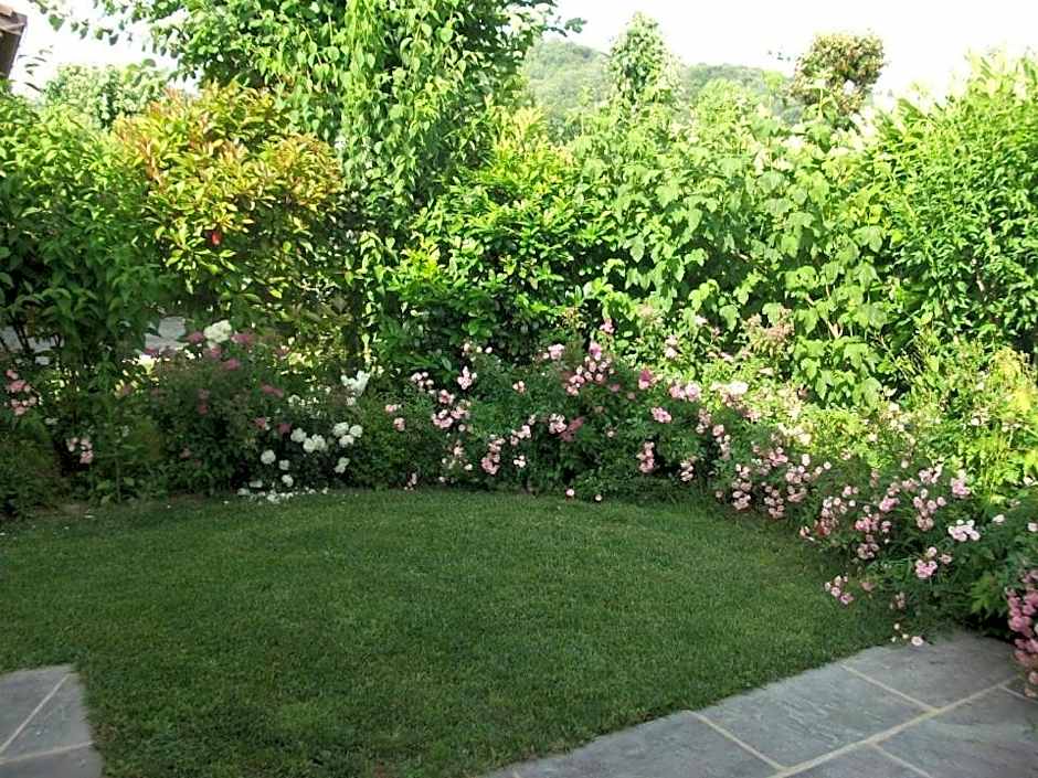 Joia Hotel & Luxury Apartments