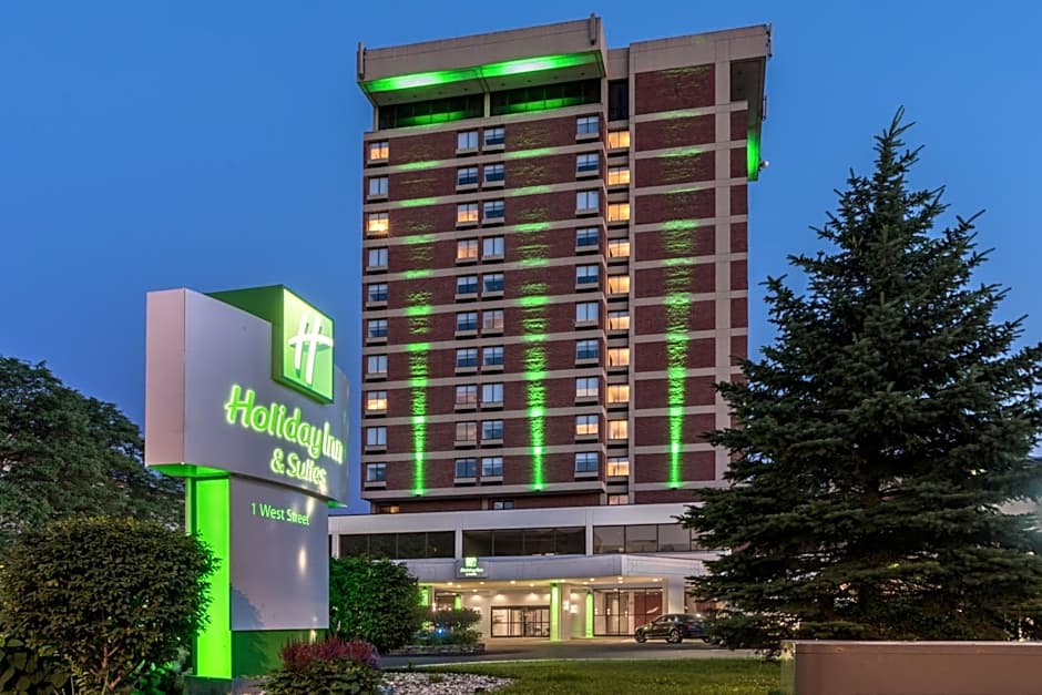 Holiday Inn Hotel And Suites Pittsfield-Berkshires By IHG