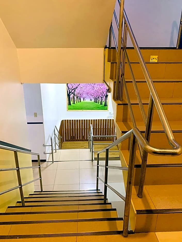 Axis Pension Hotel