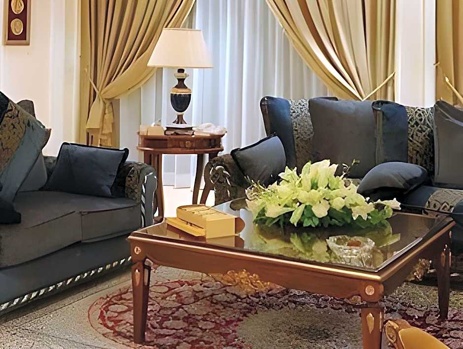 Regency Palace Hotel