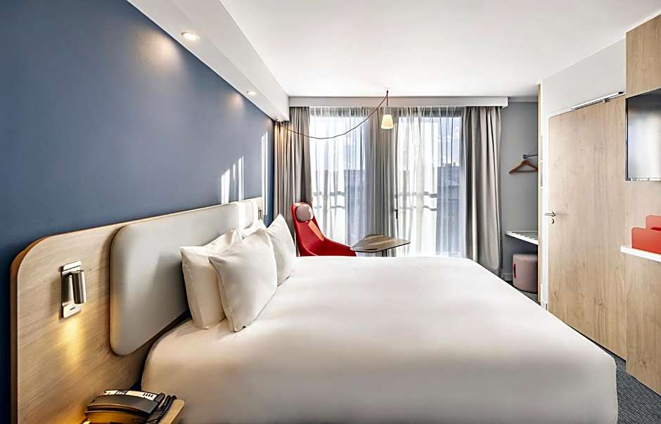 Holiday Inn Express Paris Poissy By IHG