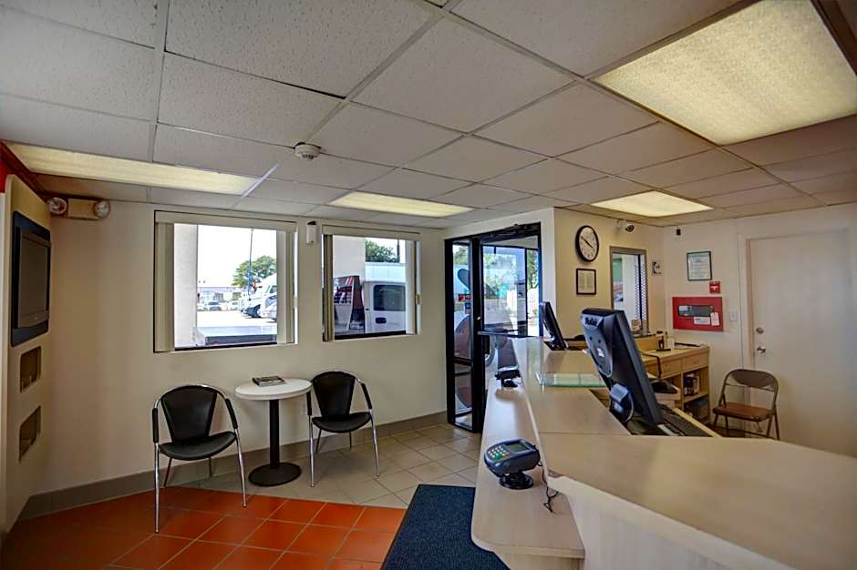 Motel 6-Council Bluffs, IA - Omaha East