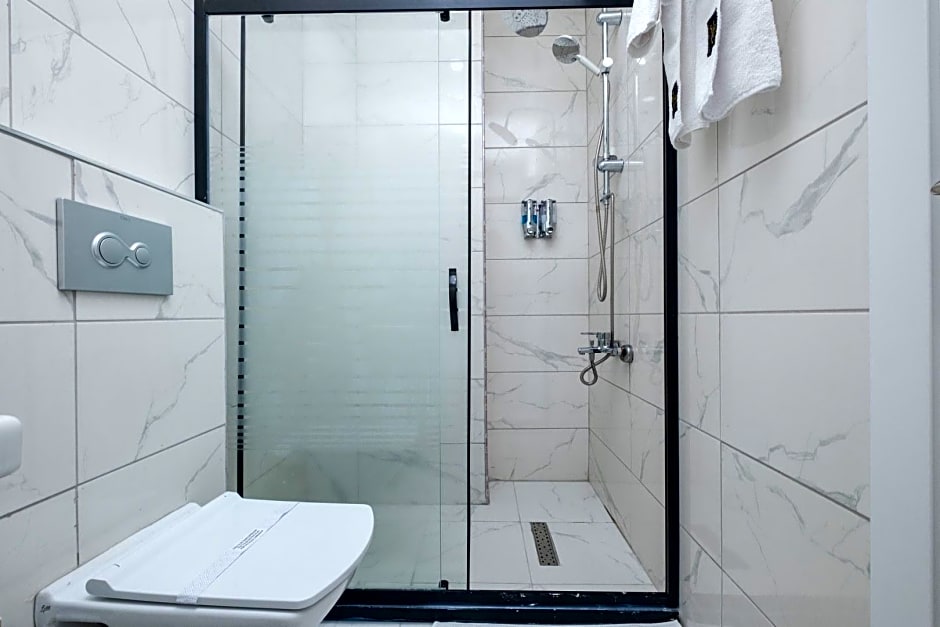 Lavender Airport Hotel