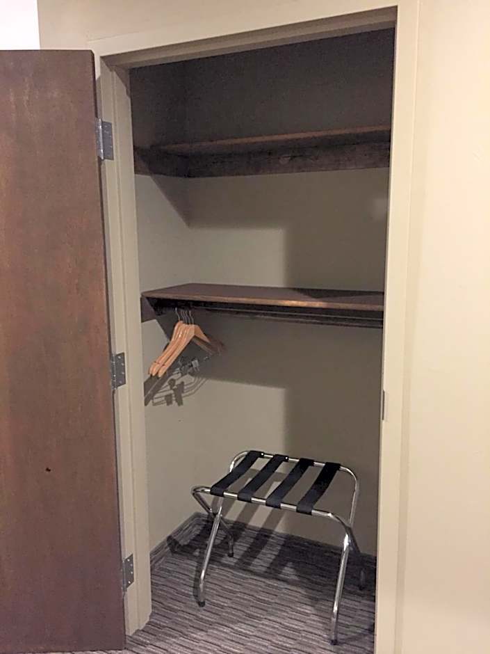 Canyon Country Lodge