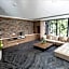 Imperial Dynasty Exquisite Hotel