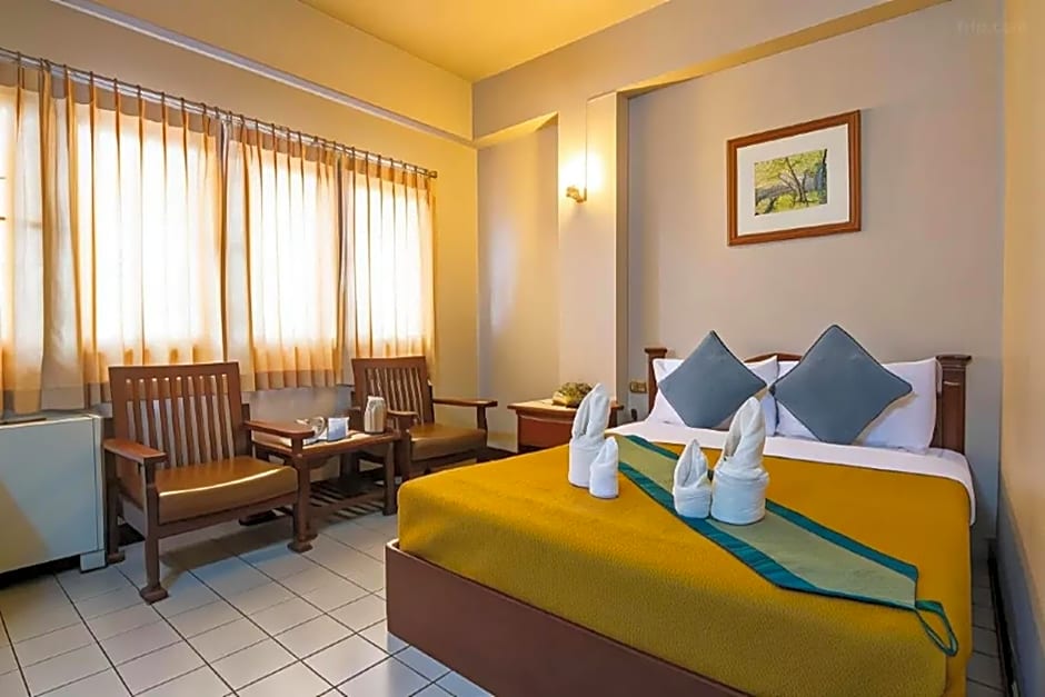 Khelang Nakorn Hotel