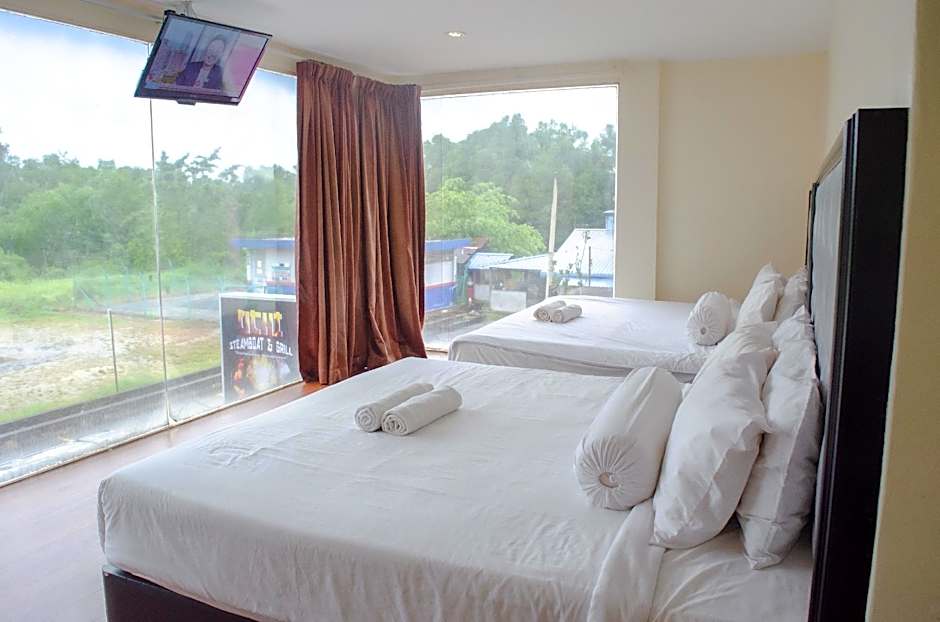 M Season Boutique Hotel