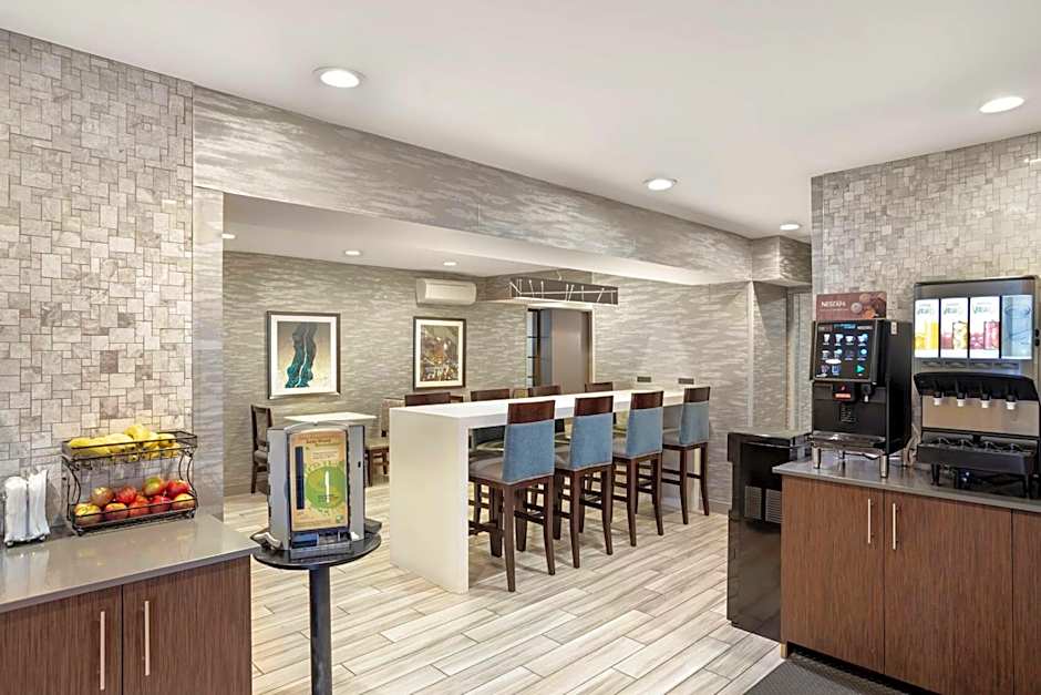 Best Western Plus Fairfield Hotel