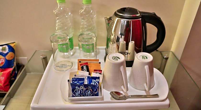 Sarovar Portico Naraina Hotel