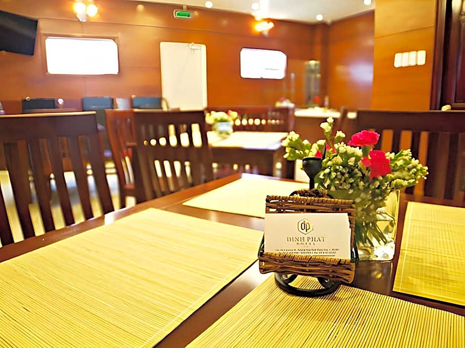 Dinh Phat Hotel