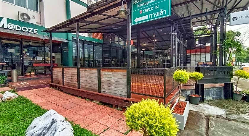 Room@Doze Apartments