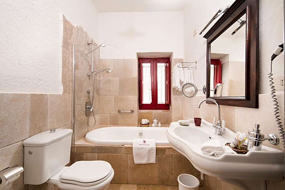 Masseria Torre Coccaro