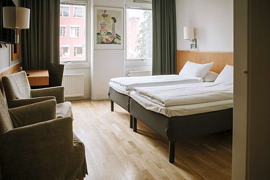 Photo 1 of 14 of Standard 2 Beds