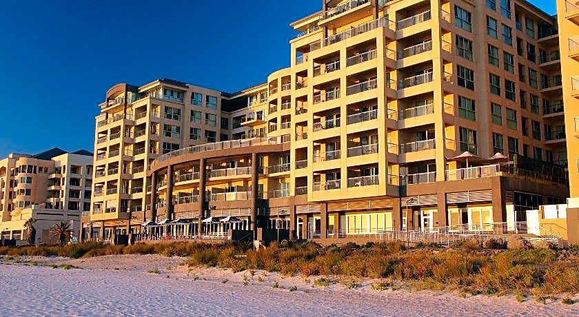 Oaks Glenelg Plaza Pier Suites