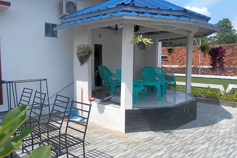 OYO 435 Panglima Polim Homestay Syariah