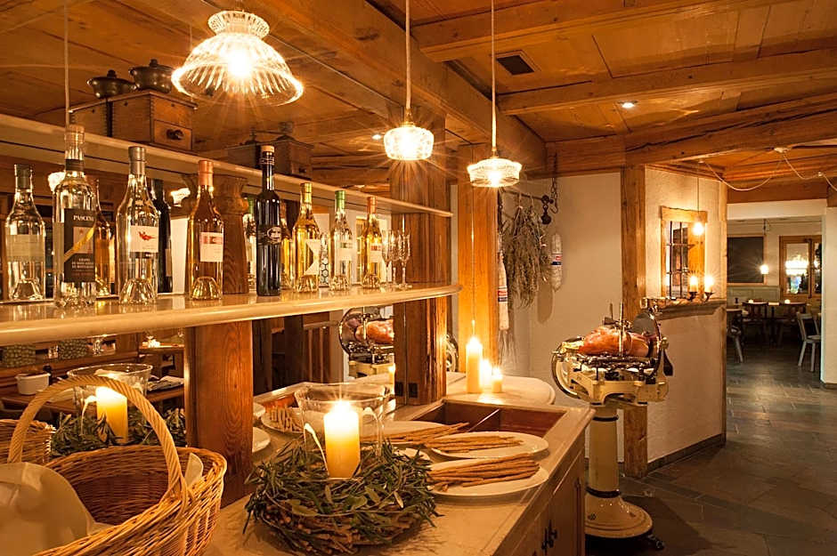 Italian Lifestyle Hotel & Osteria Chartreuse