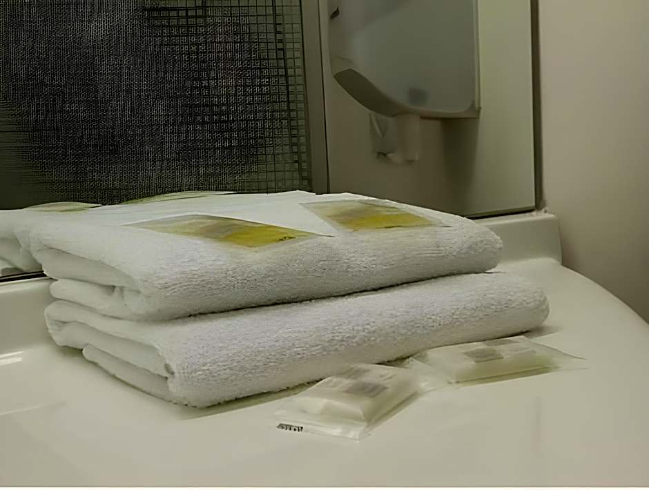 Brit Hotel Confort Villeneuve Sur Lot