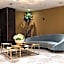 Royal Ariston Hotel