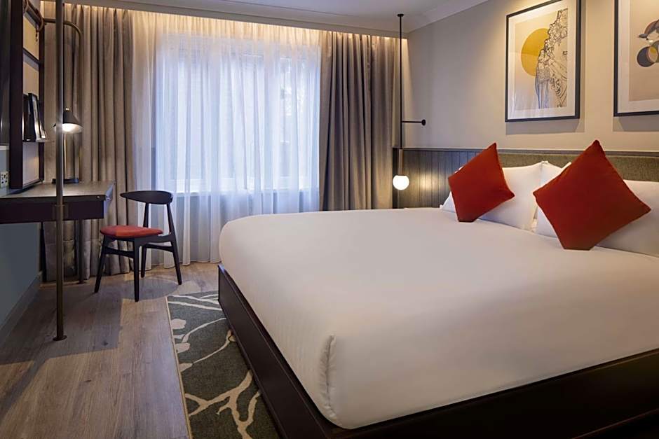 The Samuel Ryder Hotel St Albans, Tapestry Collection Hilton