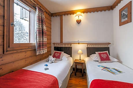 Three-Bedroom Apartment (8 People)