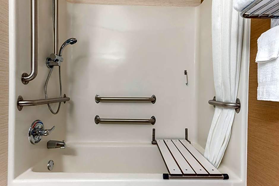 Fairfield Inn & Suites by Marriott Stevens Point