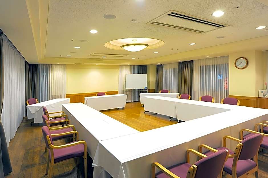 Kochi Pacific Hotel