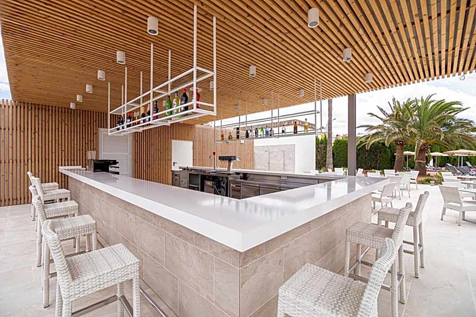 JS Portocolom Suites