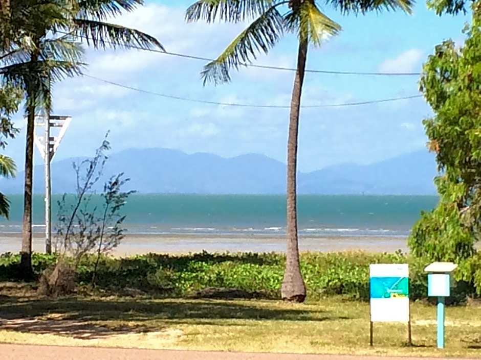 Arcadia Village Motel